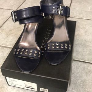 Sole Society So-Jade Kitten Heel